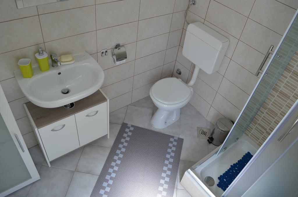 Apartments Mili Baška Εξωτερικό φωτογραφία