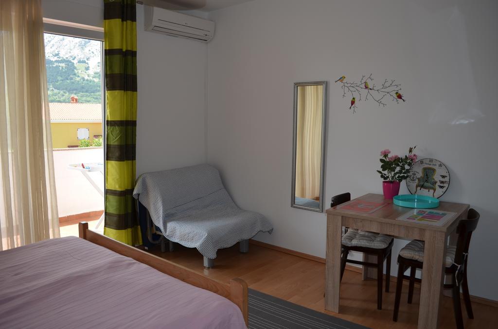 Apartments Mili Baška Εξωτερικό φωτογραφία